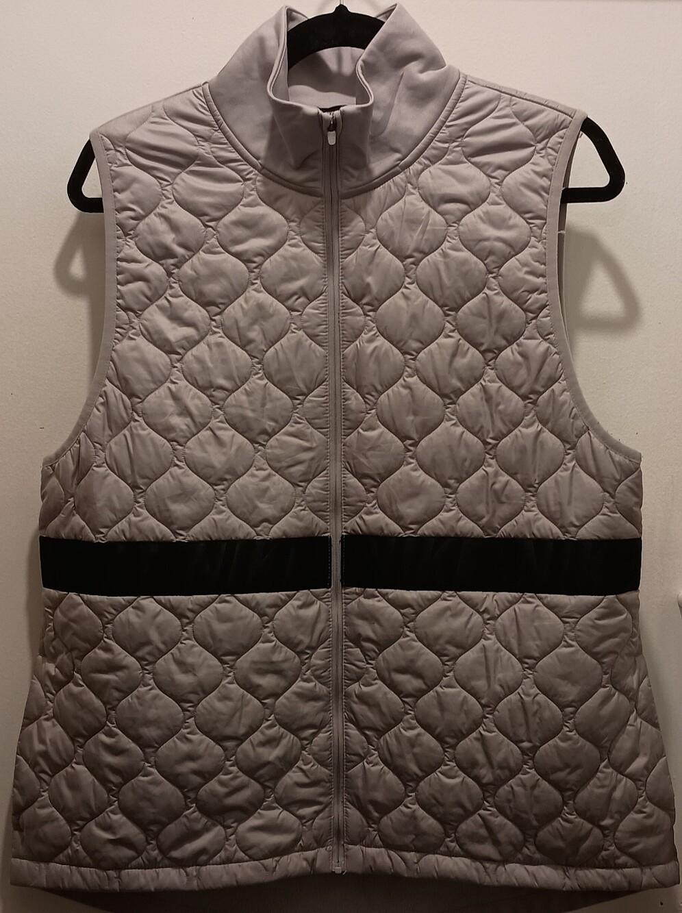 Nike Light Gray Quilted Sleeveless Vest with Black Waist Band